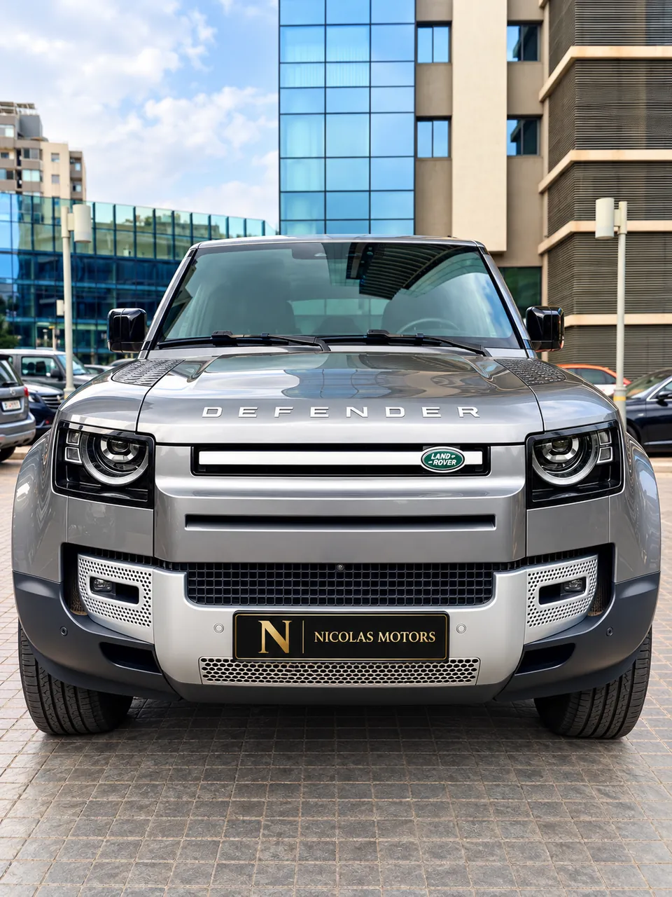 2023 Land Rover Defender P400 HSE